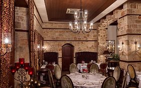 Tuvana Hotel
